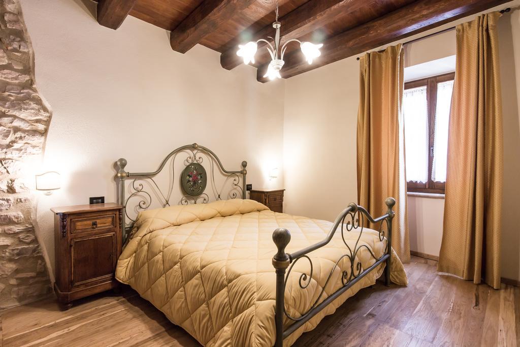 Domus In Castro Bed & Breakfast Montecchio  Room photo