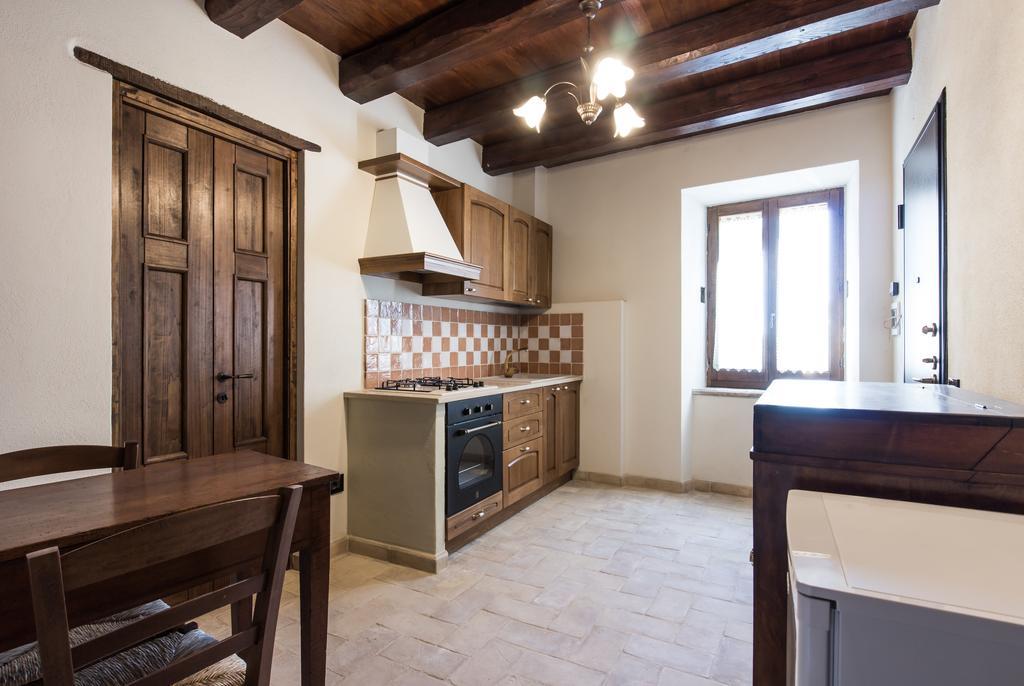 Domus In Castro Bed & Breakfast Montecchio  Room photo